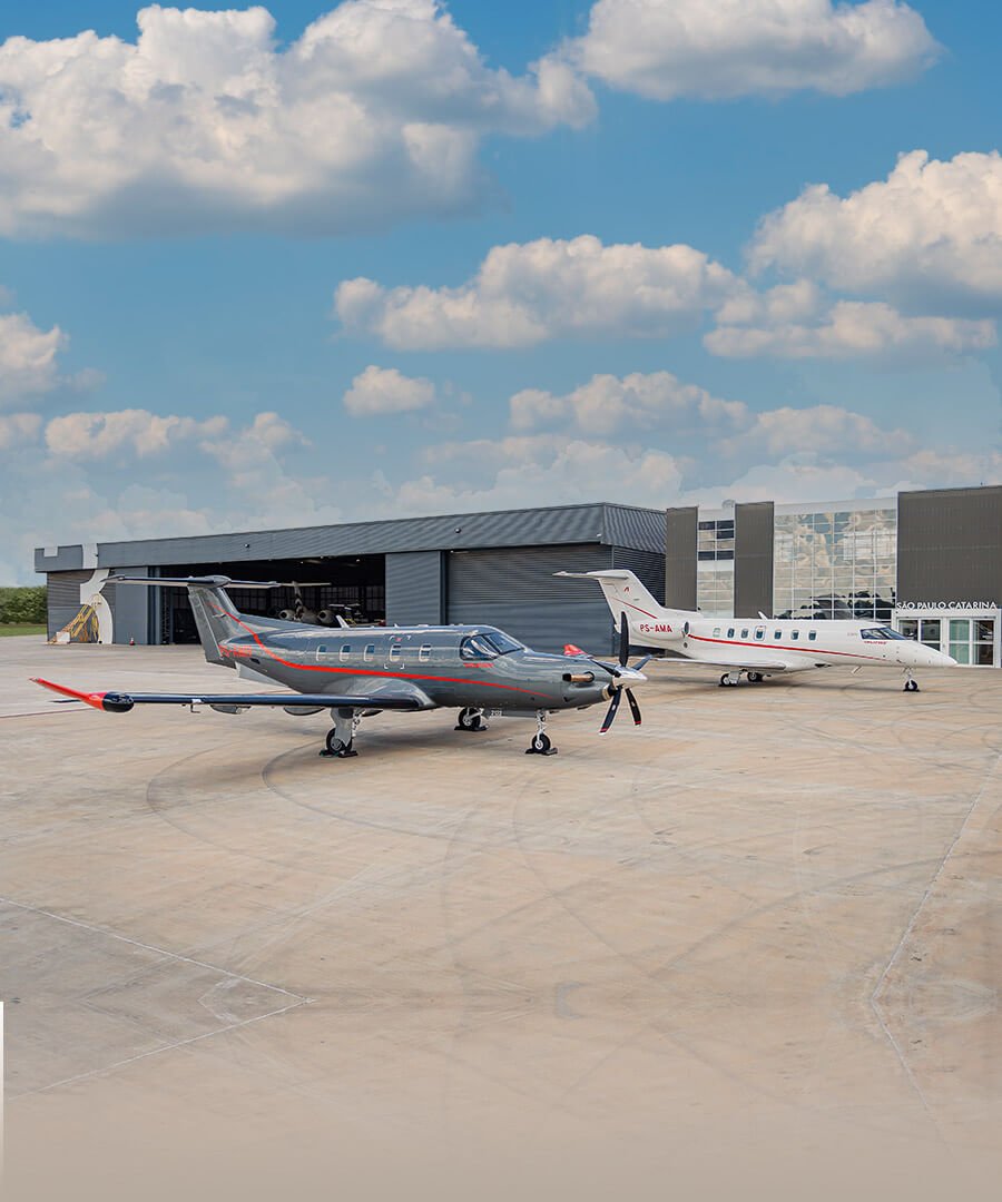 Aviões da Frota Amaro Aviation pousados no Aeroporto Catarina